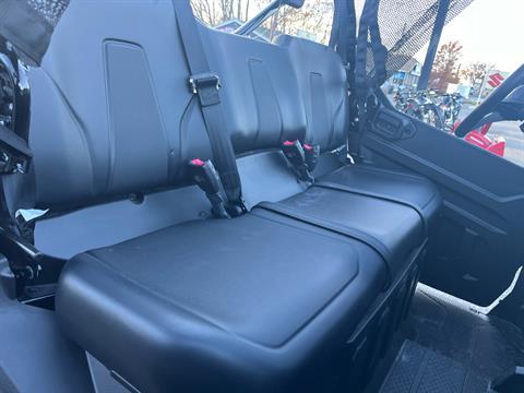 2025 Honda Pioneer 1000 in West Bridgewater, Massachusetts - Photo 5