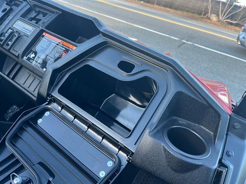 2025 Honda Pioneer 1000 in West Bridgewater, Massachusetts - Photo 7