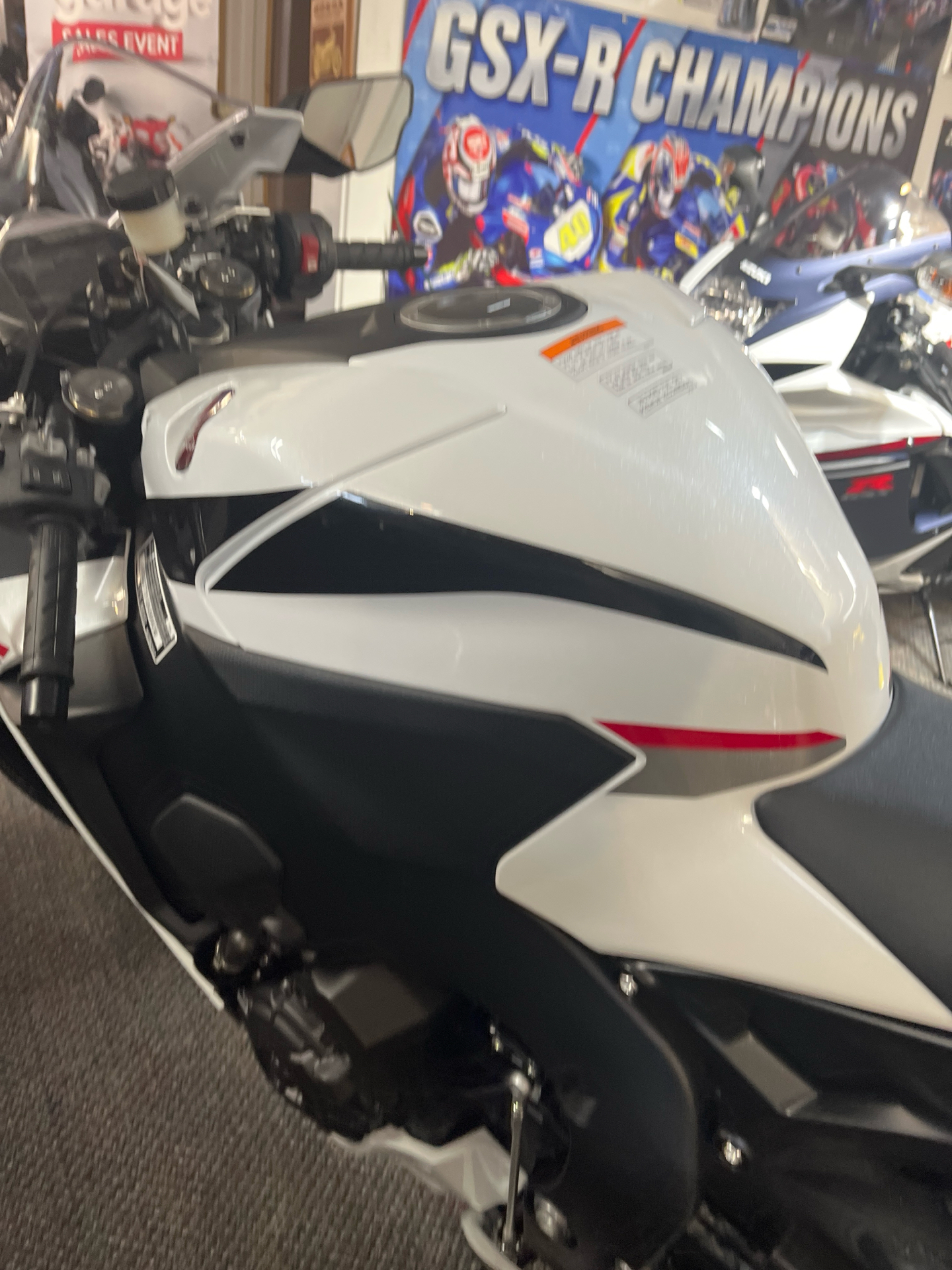 2025 Honda CBR1000RR ABS in West Bridgewater, Massachusetts - Photo 6