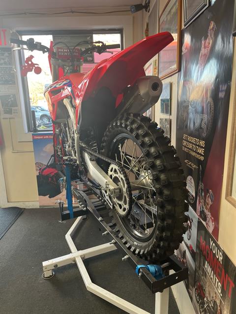 2023 Honda CRF450R in West Bridgewater, Massachusetts - Photo 6