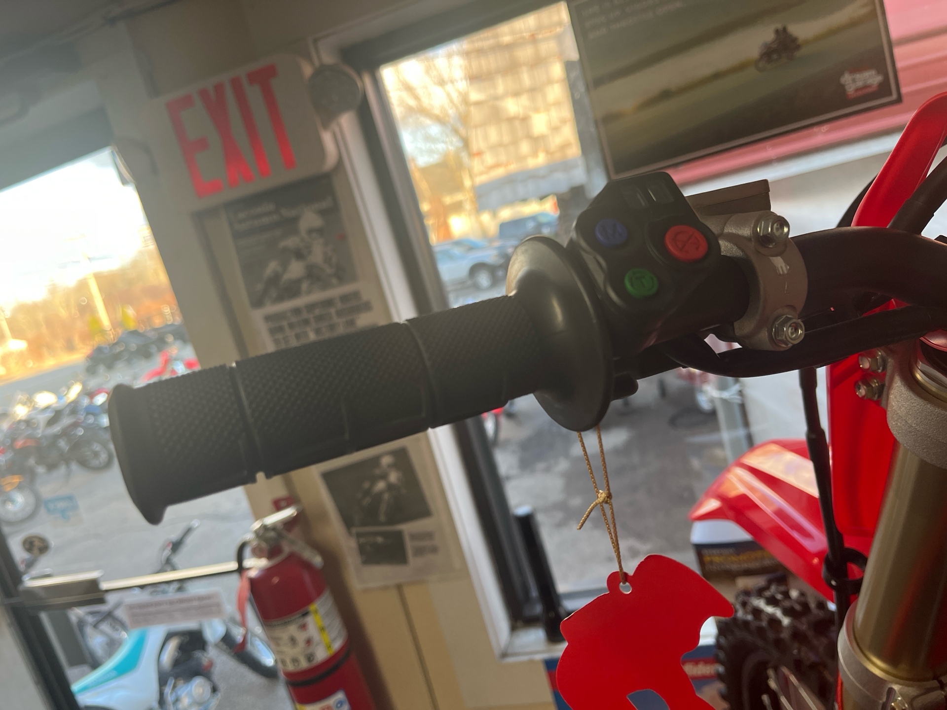 2023 Honda CRF450R in West Bridgewater, Massachusetts - Photo 7
