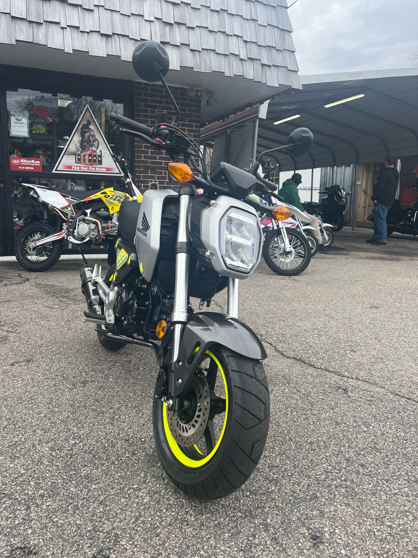 2023 Honda Grom in West Bridgewater, Massachusetts - Photo 5
