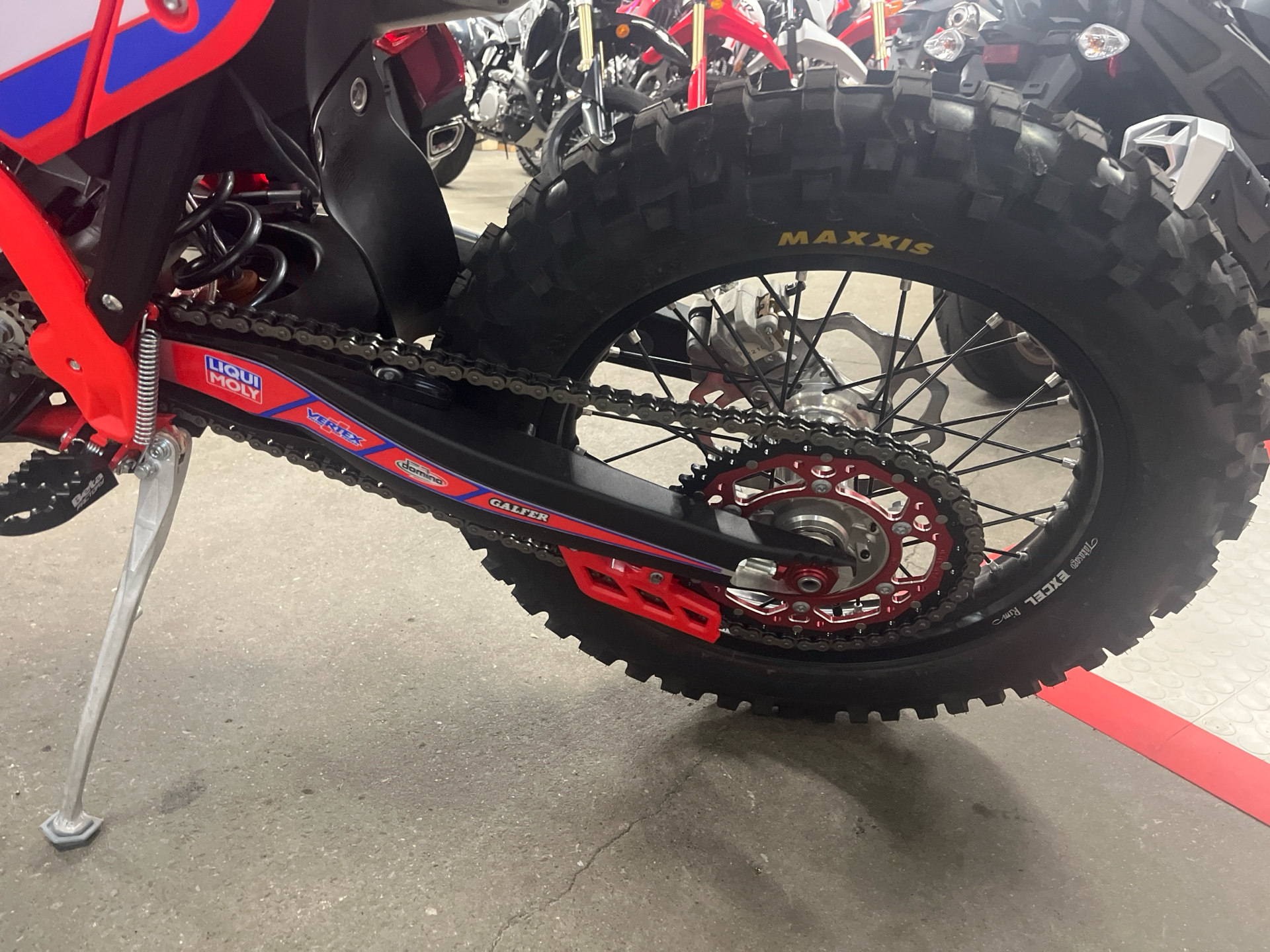 2024 Beta 350 RR Race Edition in West Bridgewater, Massachusetts - Photo 8