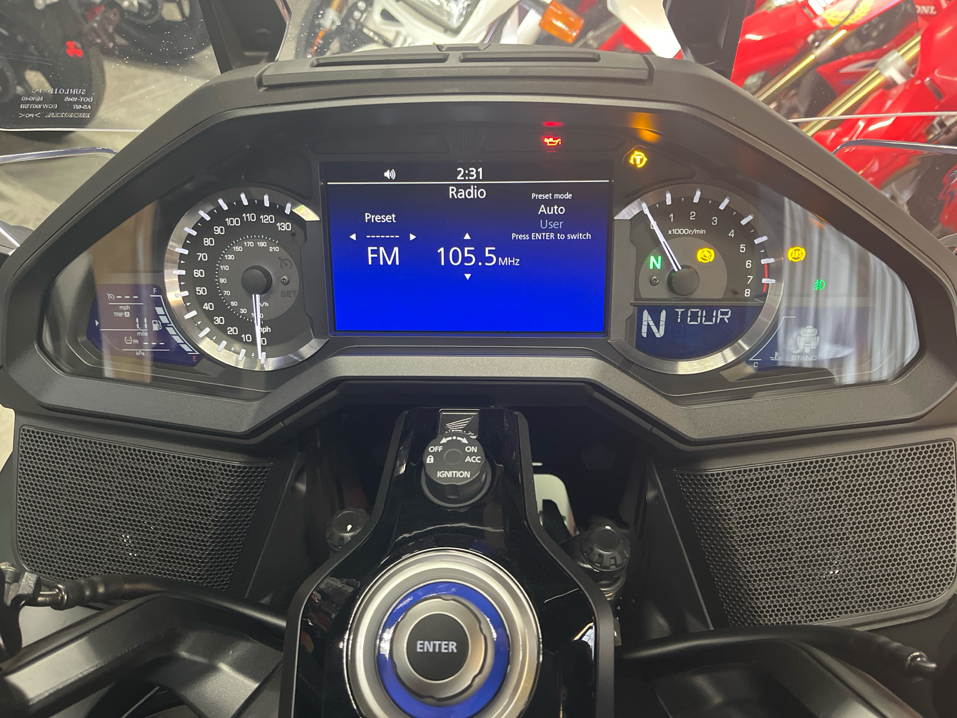 2024 Honda Gold Wing in West Bridgewater, Massachusetts - Photo 9