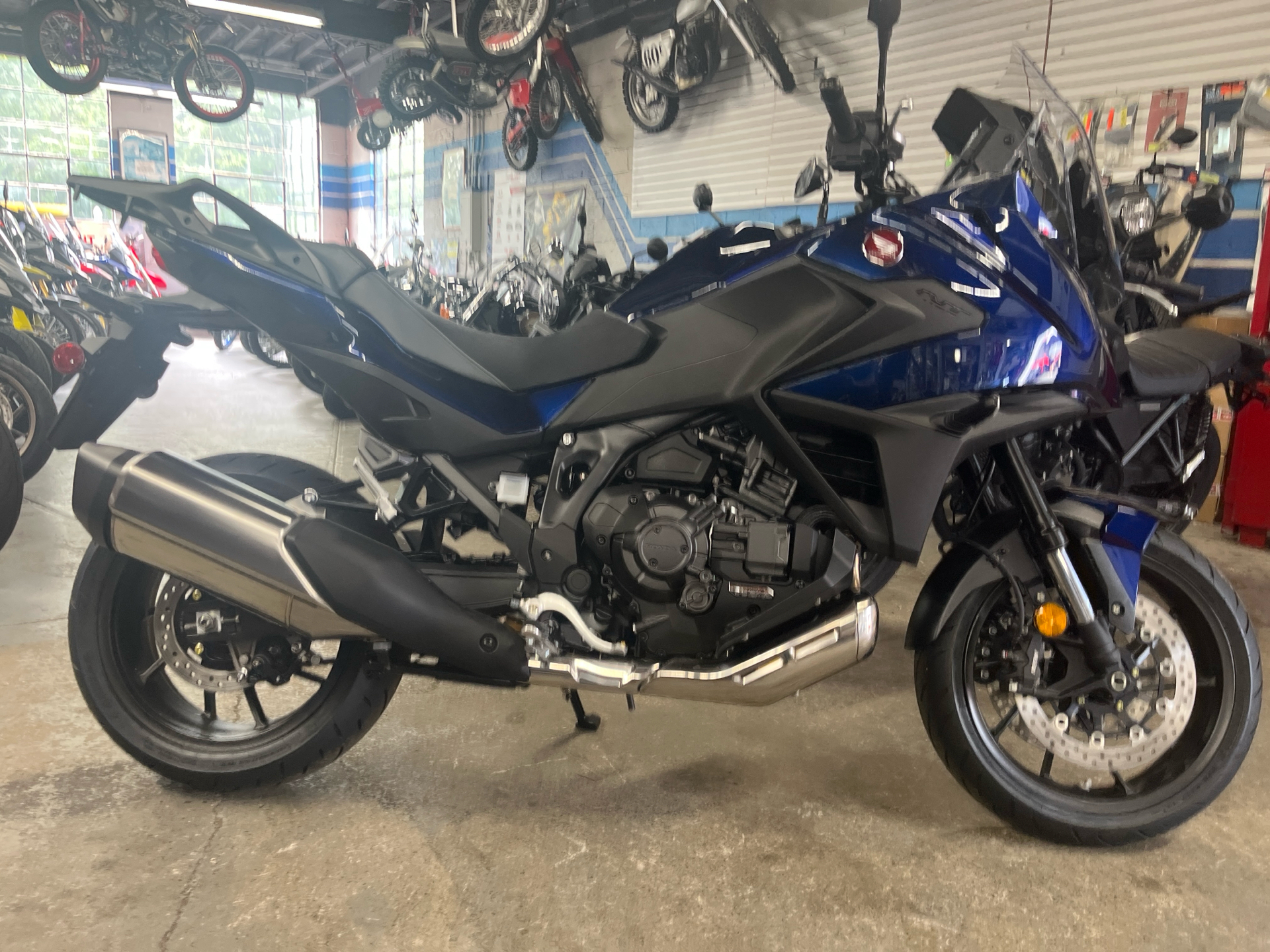 2025 Honda NT1100 DCT in West Bridgewater, Massachusetts - Photo 1