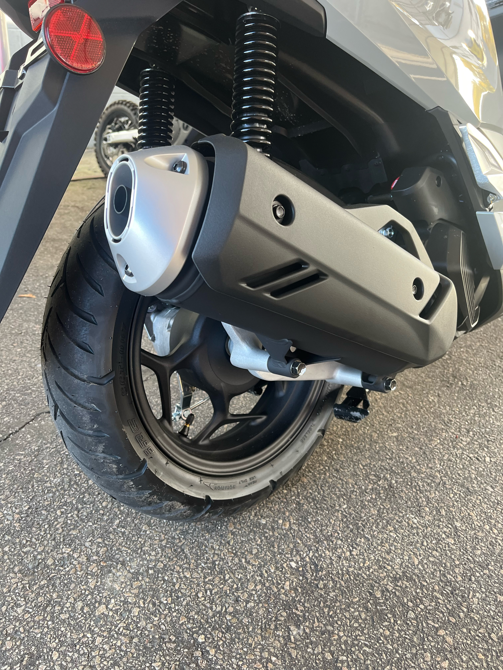 2025 Honda PCX in West Bridgewater, Massachusetts - Photo 6