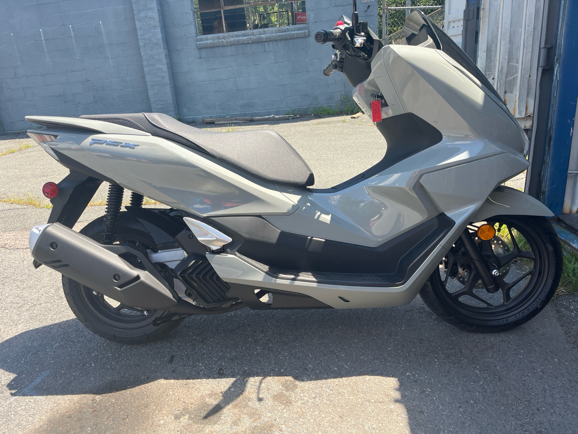 2025 Honda PCX in West Bridgewater, Massachusetts - Photo 1