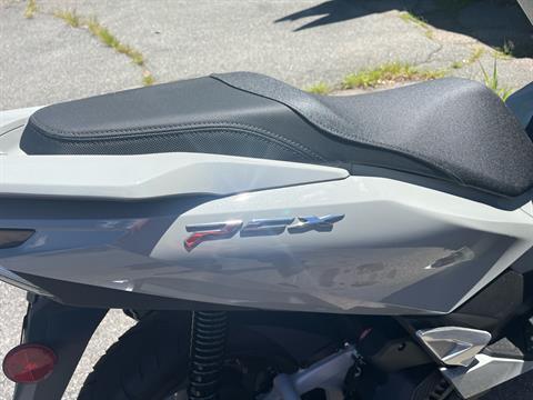 2025 Honda PCX in West Bridgewater, Massachusetts - Photo 2