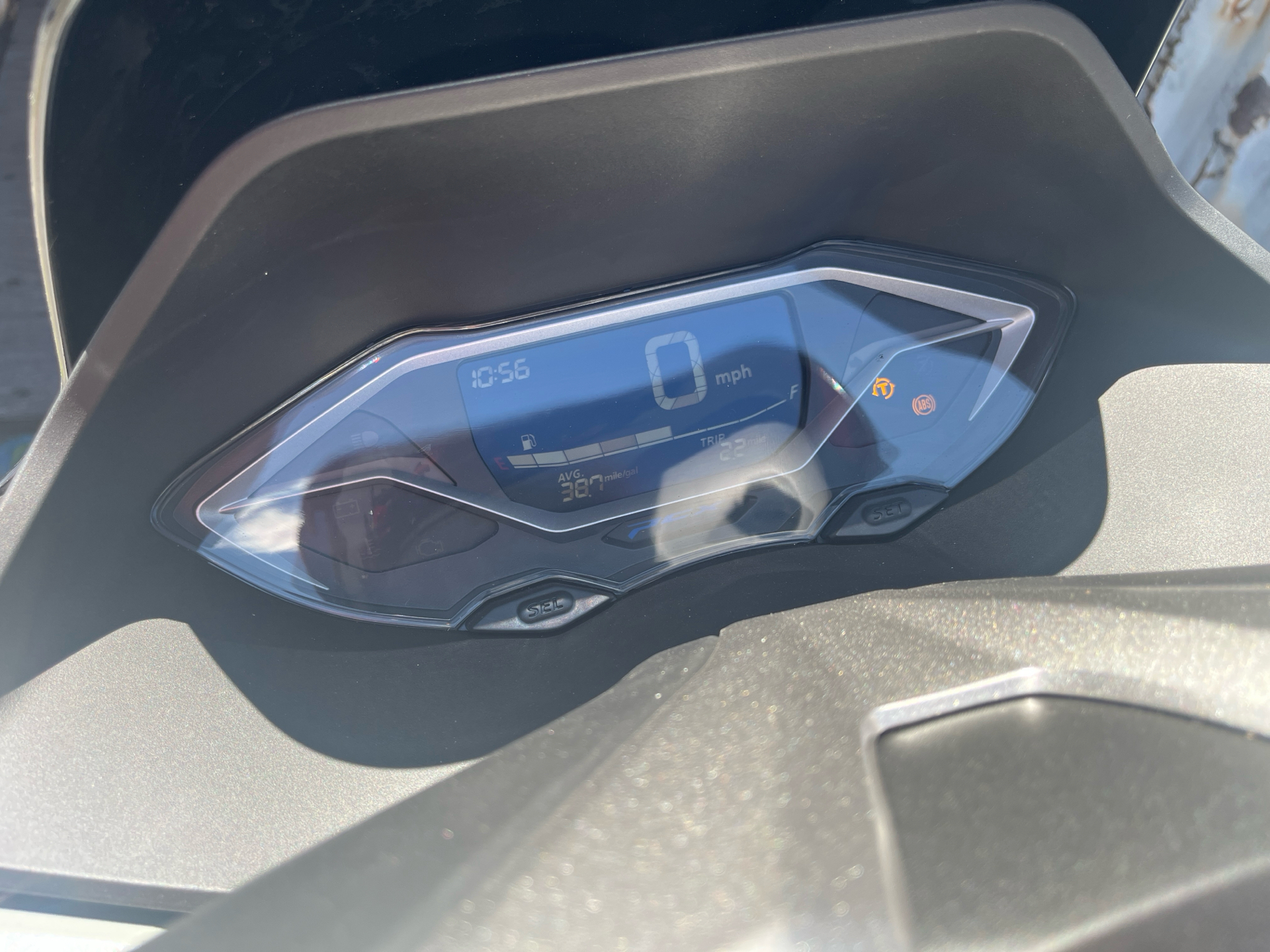 2025 Honda PCX in West Bridgewater, Massachusetts - Photo 7