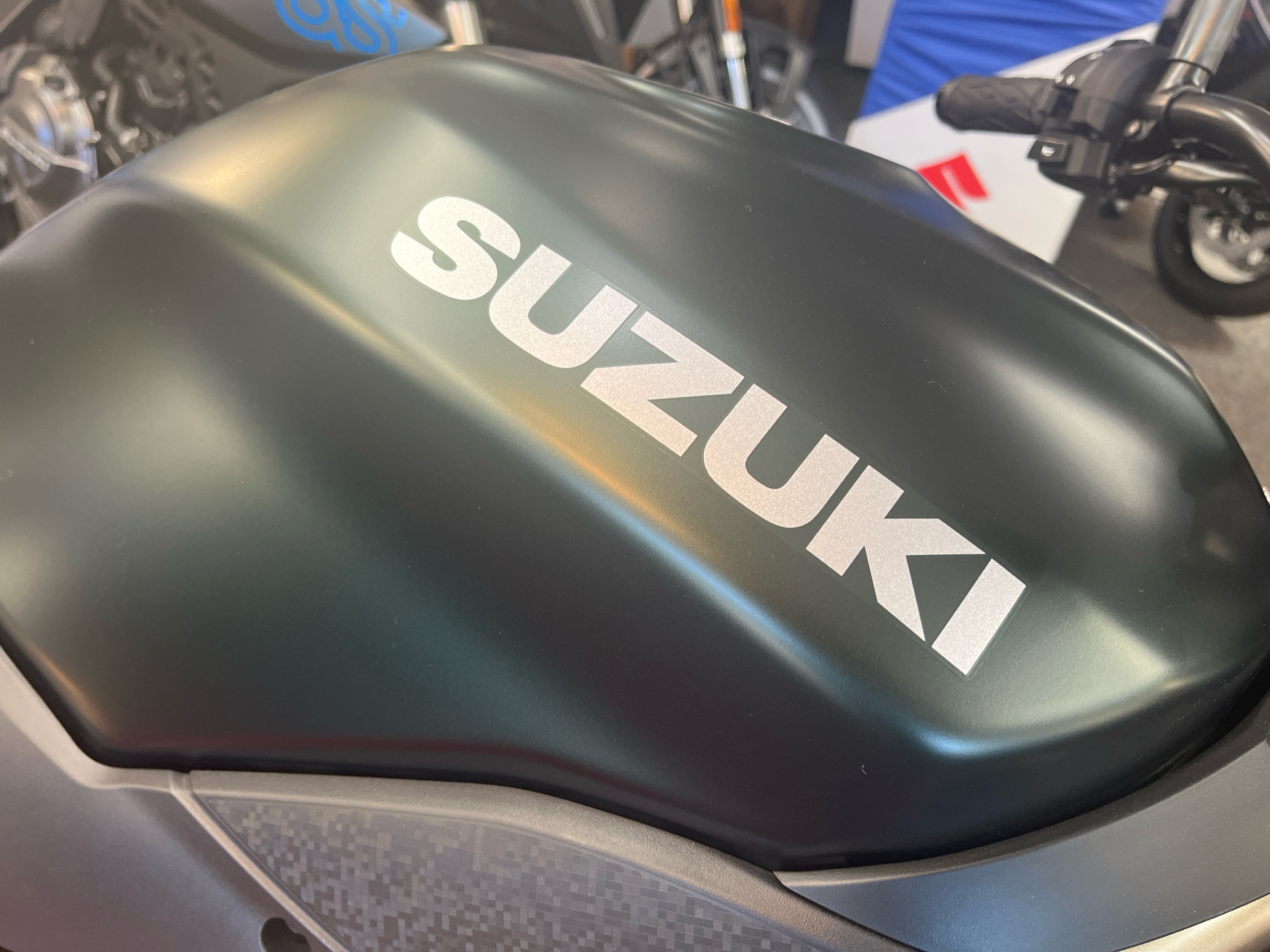 2025 Suzuki SV650 ABS in West Bridgewater, Massachusetts - Photo 2