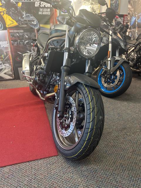 2025 Suzuki SV650 ABS in West Bridgewater, Massachusetts - Photo 4