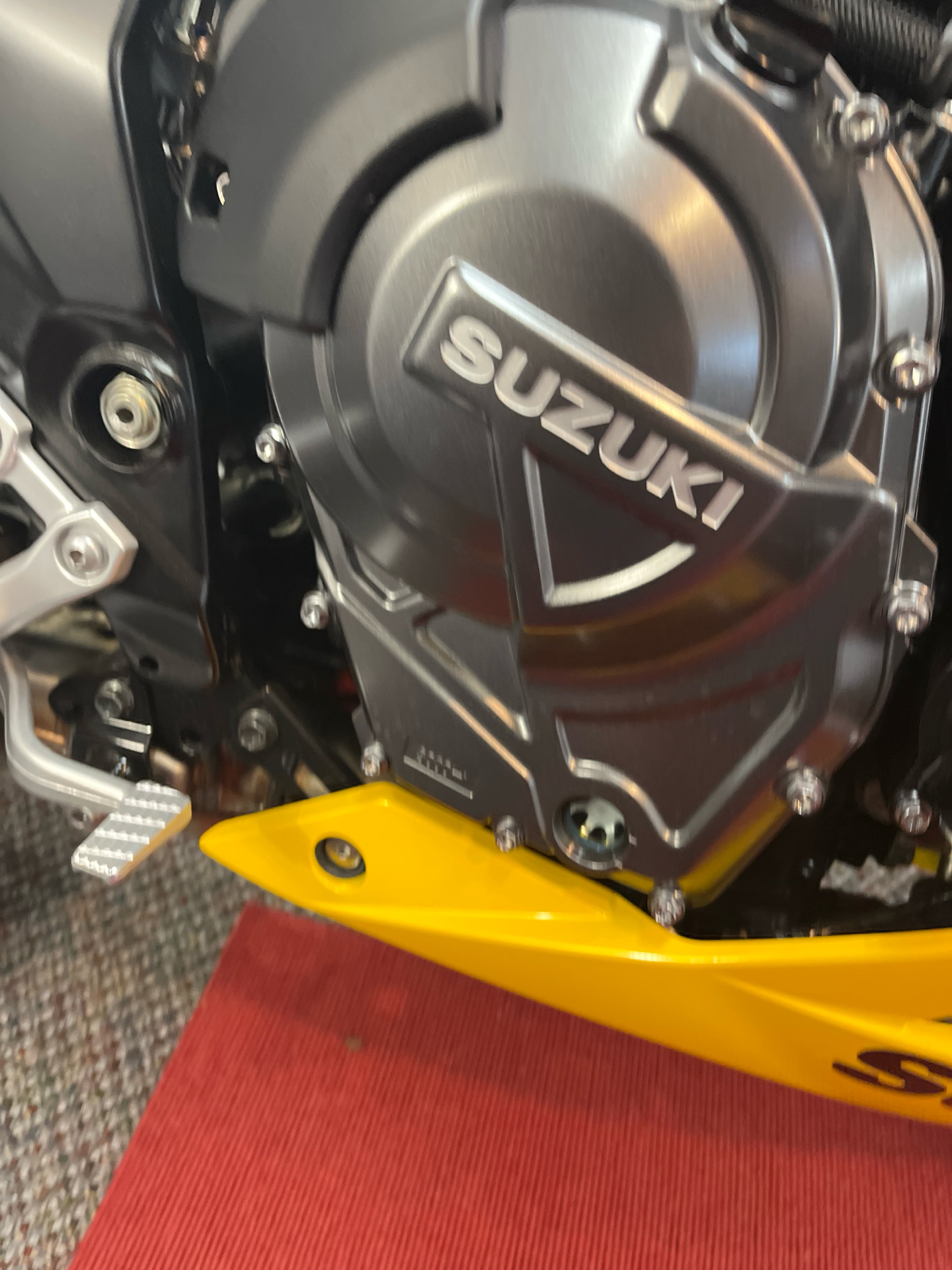 2024 Suzuki GSX-8R in West Bridgewater, Massachusetts - Photo 4