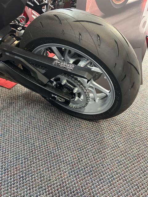 2024 Suzuki GSX-8R in West Bridgewater, Massachusetts - Photo 11