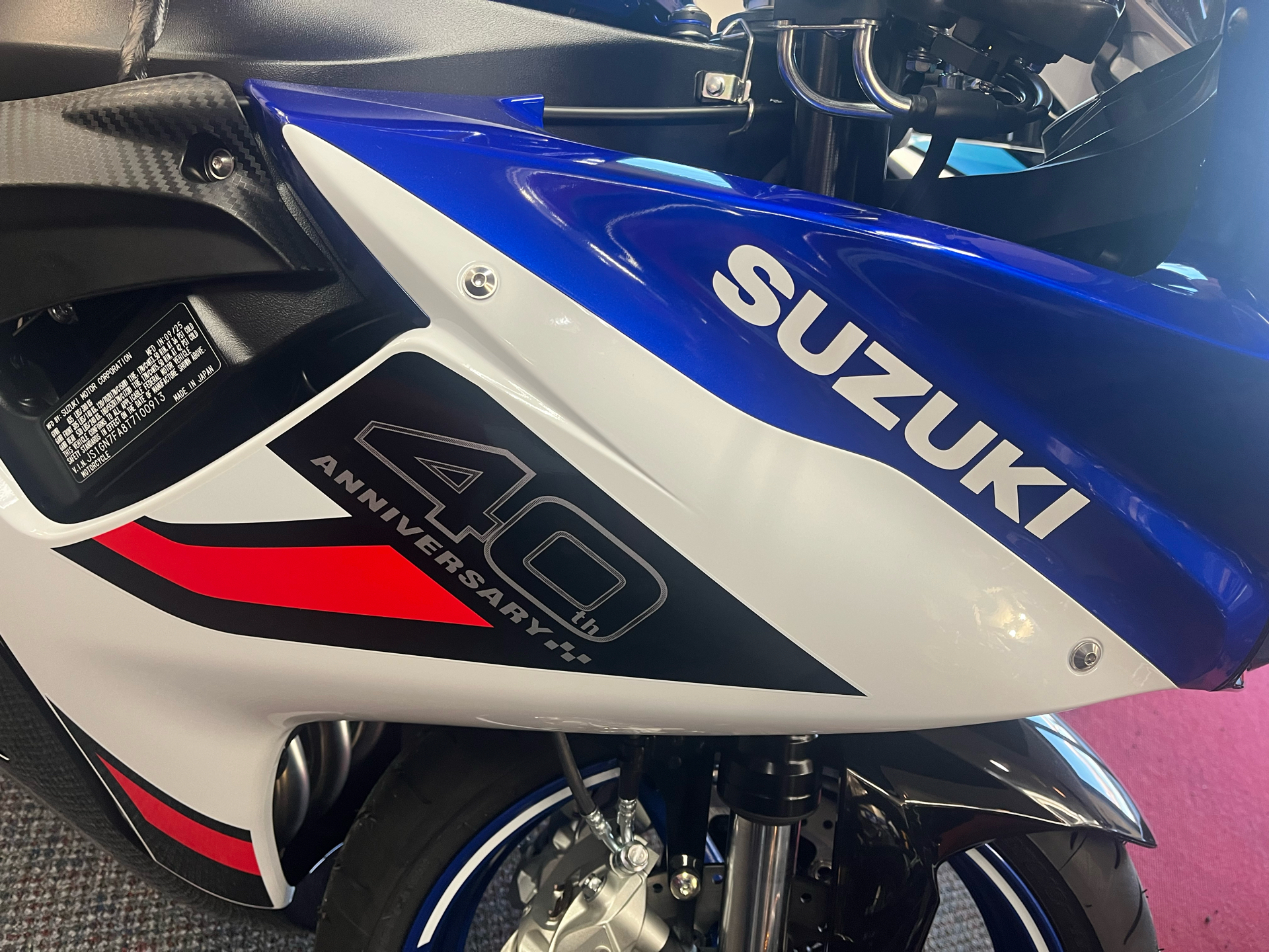 2026 Suzuki GSX-R600Z 40th Anniversary Edition in West Bridgewater, Massachusetts - Photo 2