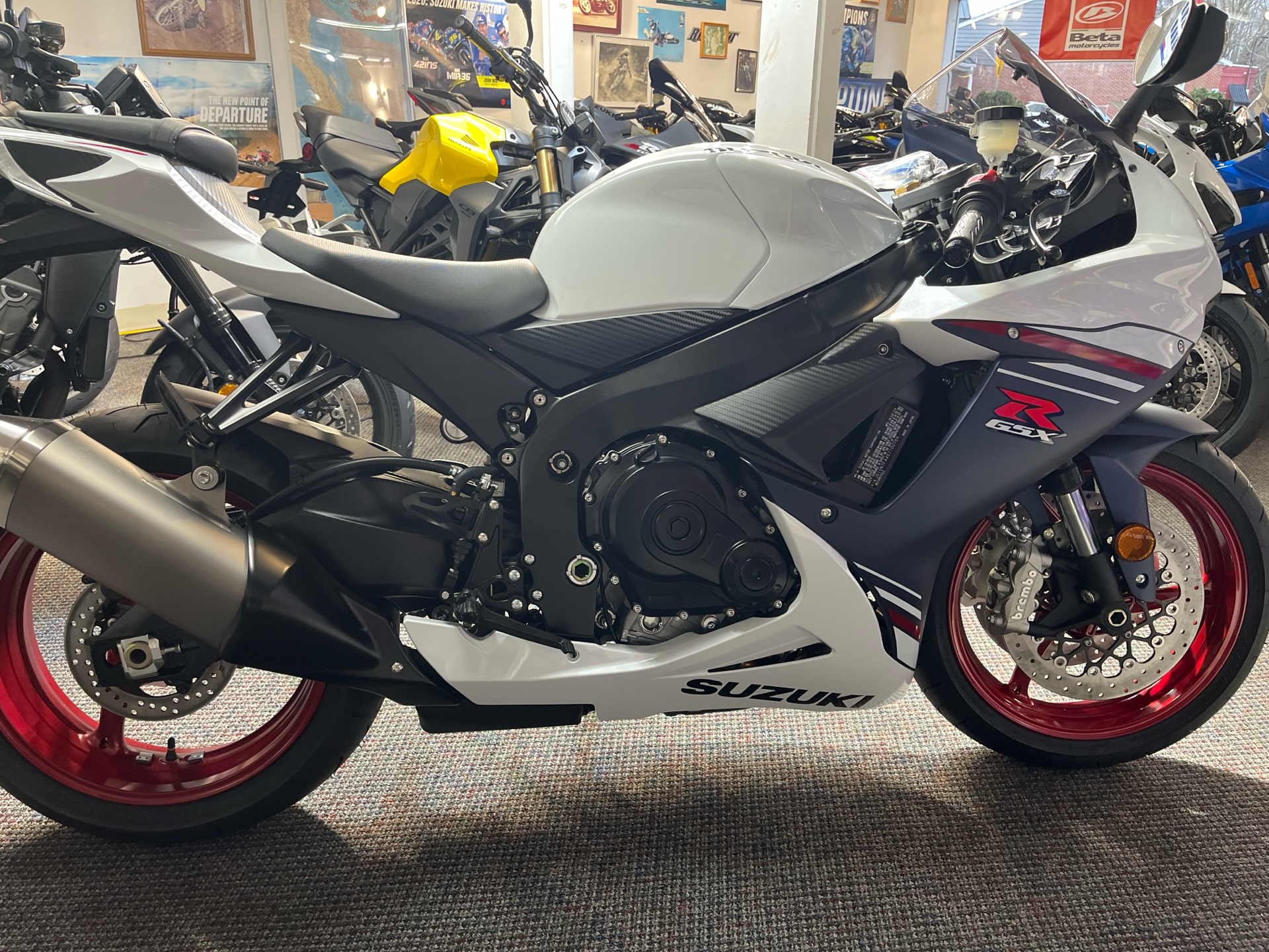 2025 Suzuki GSX-R600 in West Bridgewater, Massachusetts - Photo 1