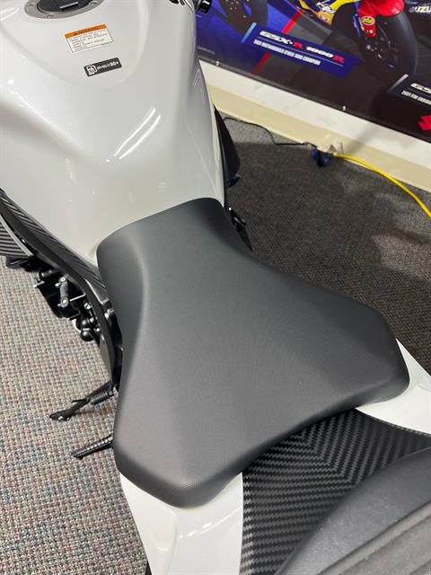 2025 Suzuki GSX-R600 in West Bridgewater, Massachusetts - Photo 7