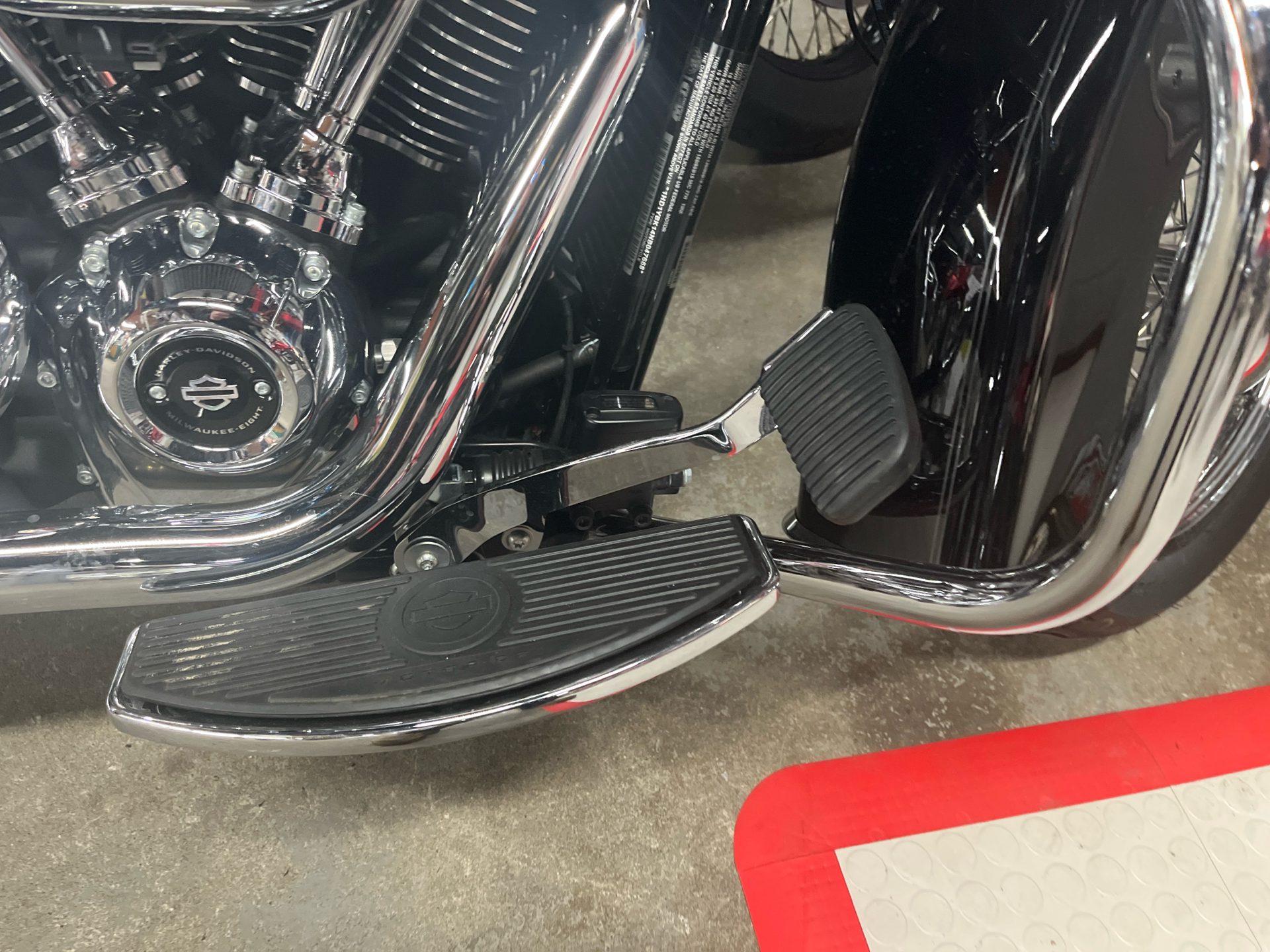 2022 Harley-Davidson Heritage Classic 114 in West Bridgewater, Massachusetts - Photo 6