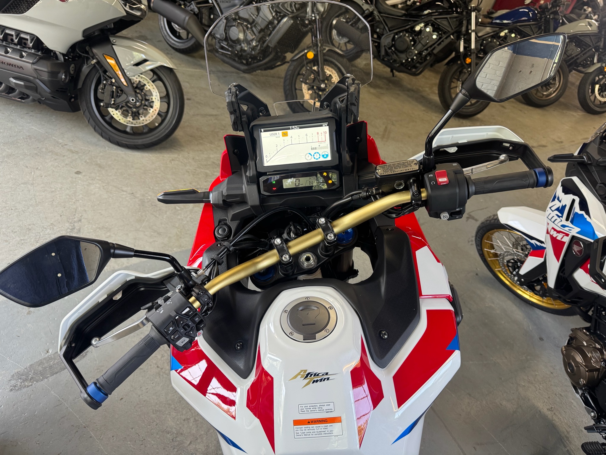 2026 Honda Africa Twin Adventure Sports ES 11