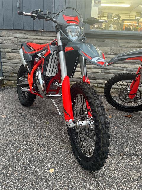 2025 Beta 250 Xtrainer in West Bridgewater, Massachusetts - Photo 3