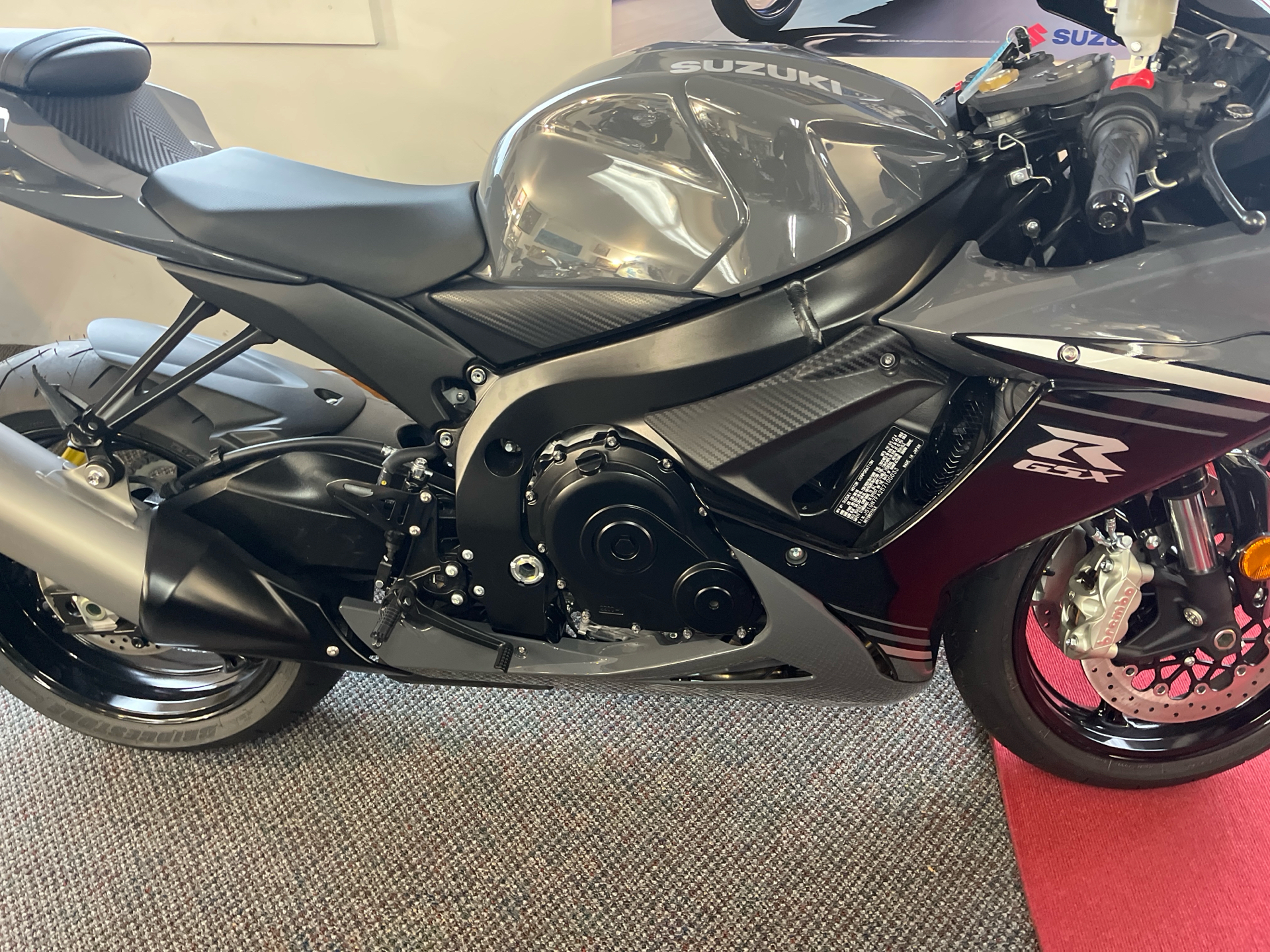 2025 Suzuki GSX-R600 in West Bridgewater, Massachusetts - Photo 1