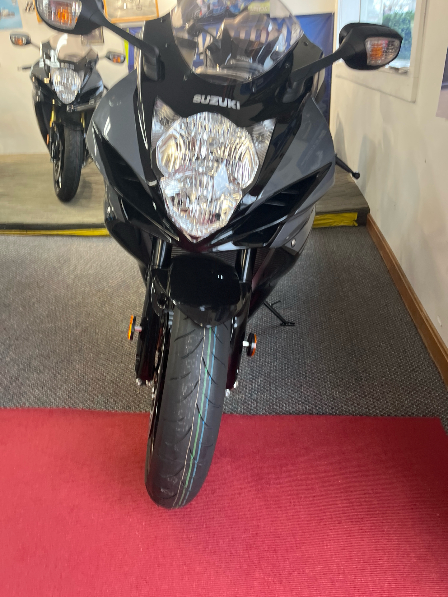2025 Suzuki GSX-R600 in West Bridgewater, Massachusetts - Photo 3