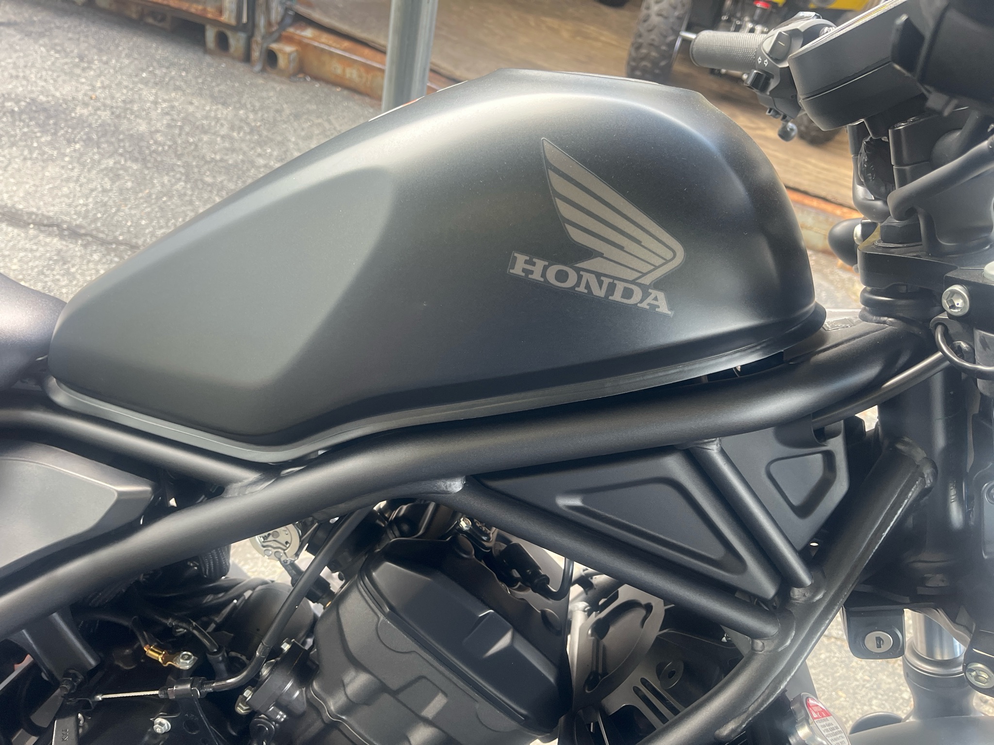 2025 Honda Rebel 300 in West Bridgewater, Massachusetts - Photo 4