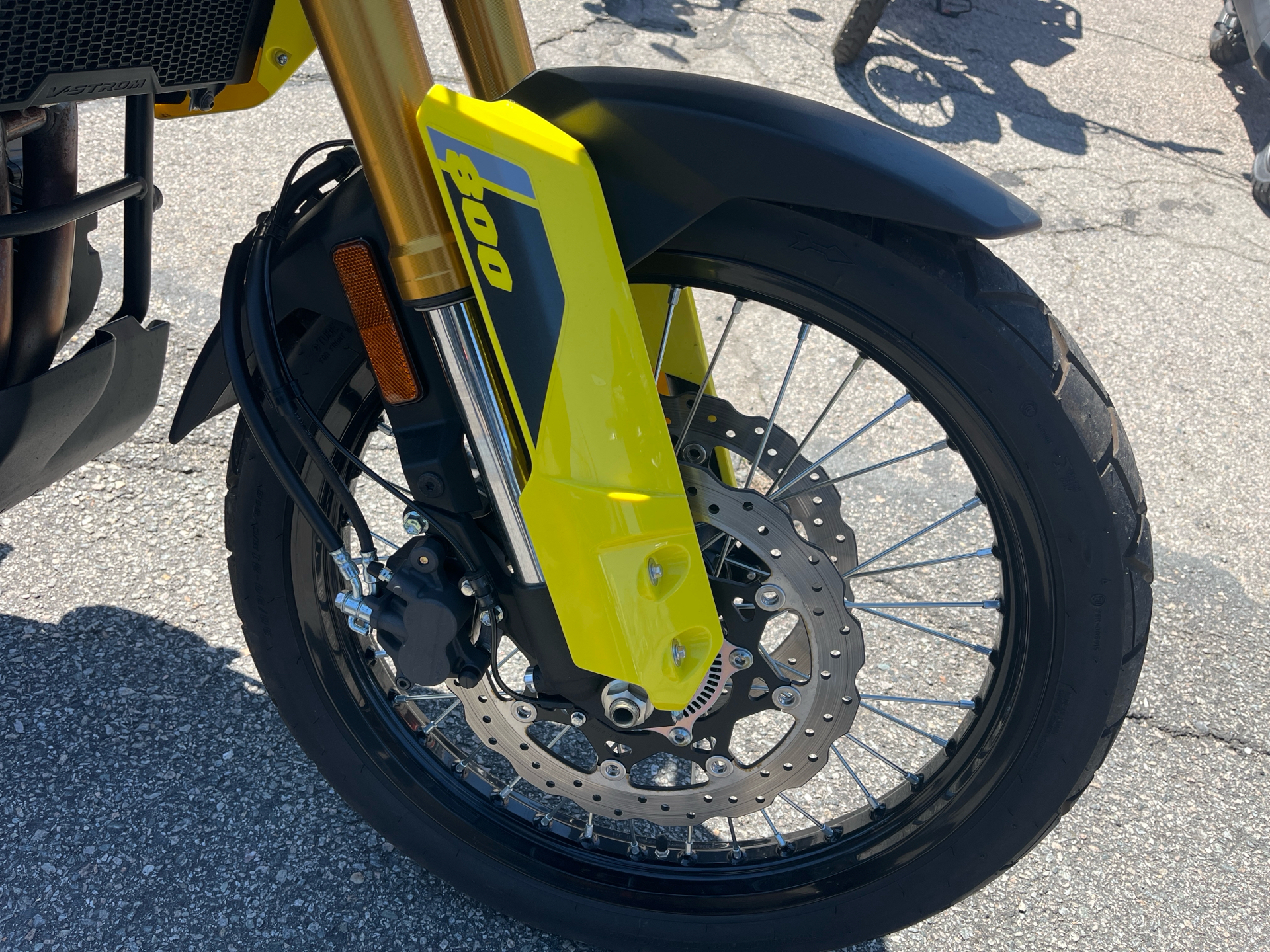 2023 Suzuki V-Strom 800DE in West Bridgewater, Massachusetts - Photo 3