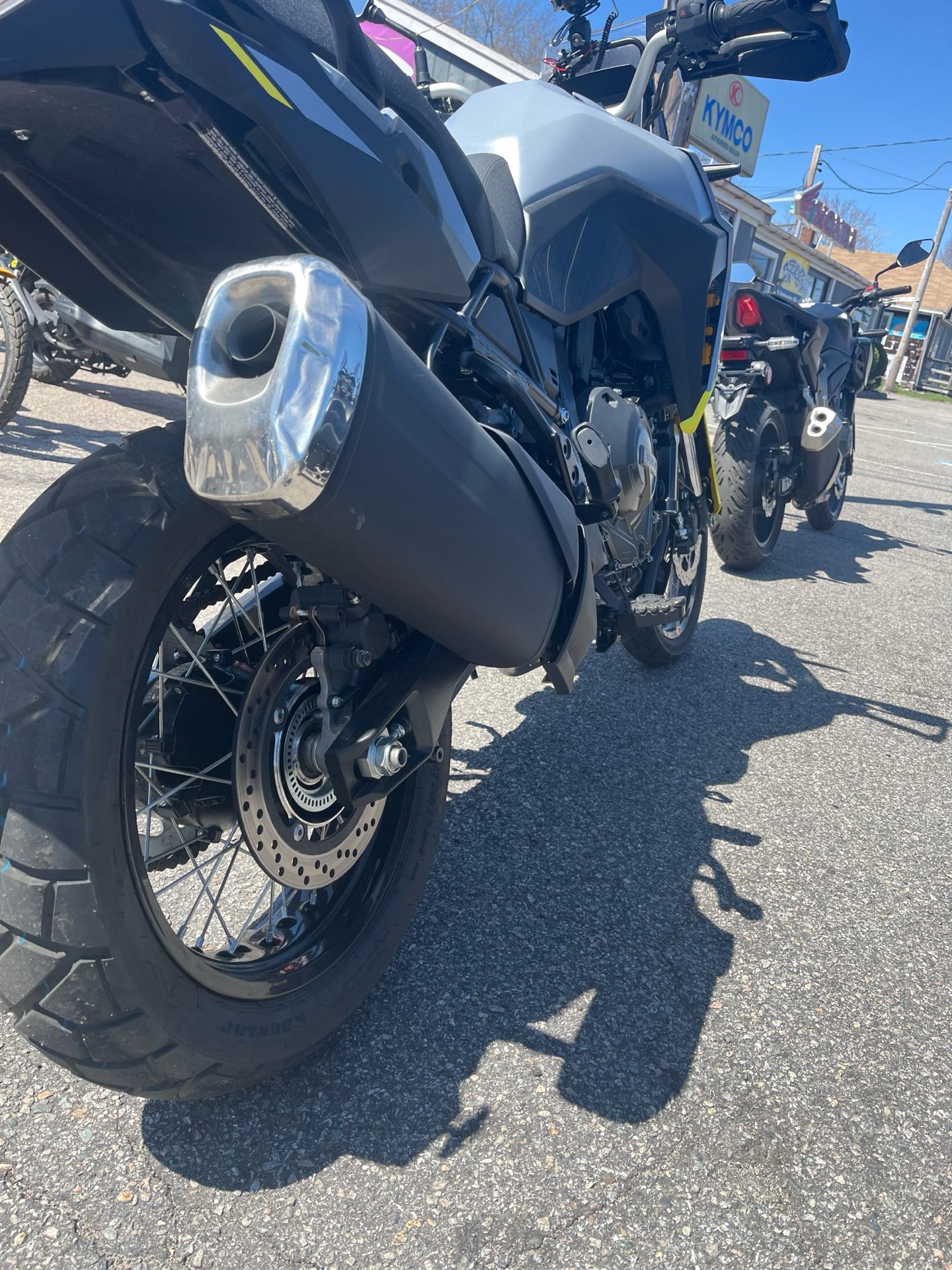 2023 Suzuki V-Strom 800DE in West Bridgewater, Massachusetts - Photo 4
