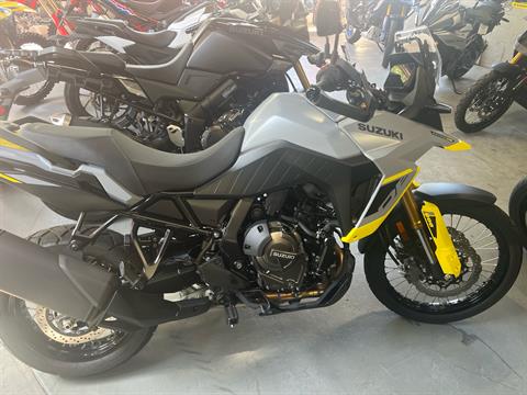 2023 Suzuki V-Strom 800DE in West Bridgewater, Massachusetts - Photo 1