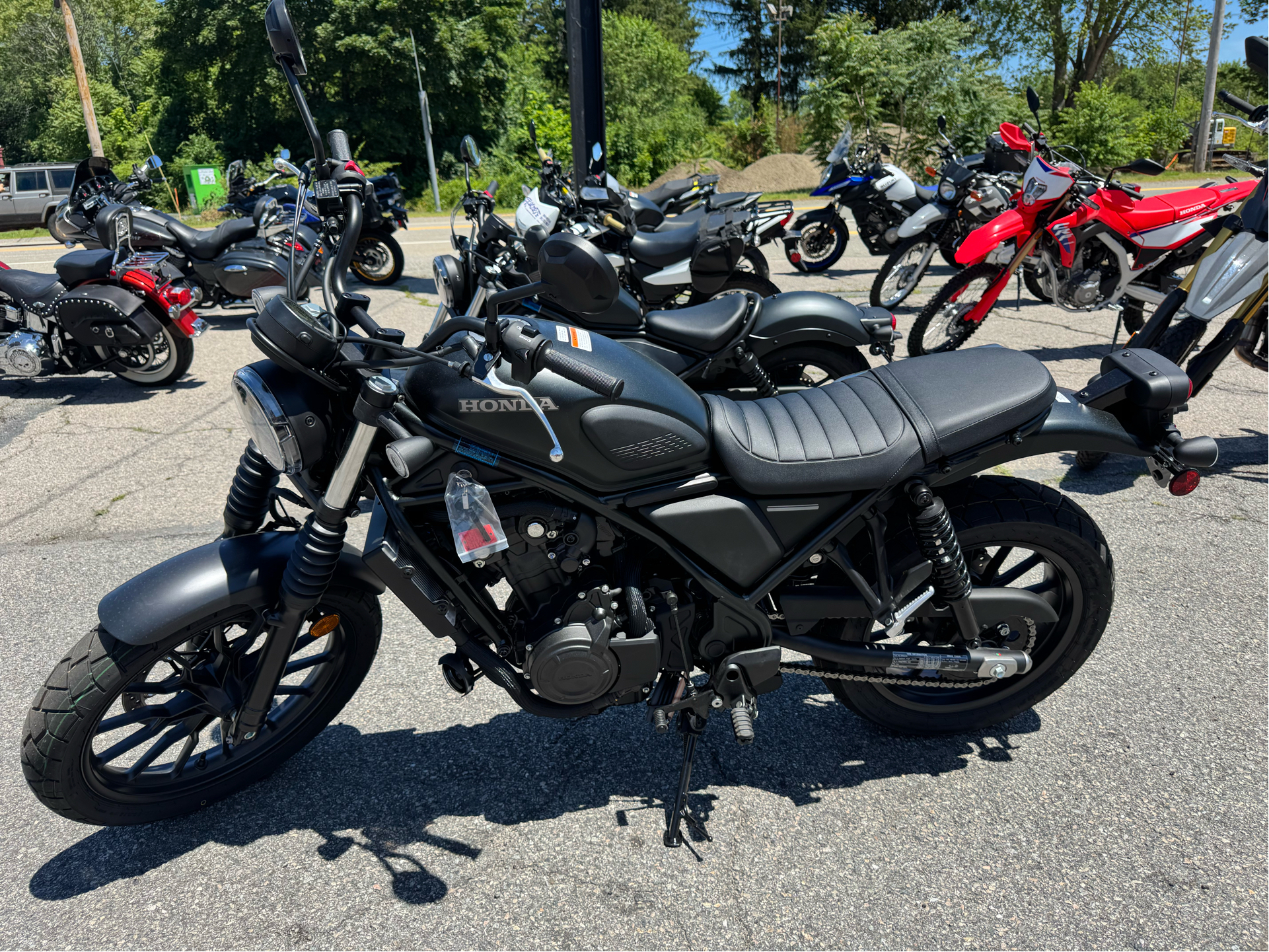 2025 Honda SCL500 in West Bridgewater, Massachusetts - Photo 3