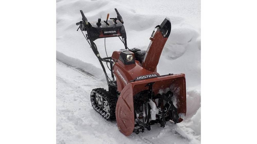 Honda HSS724AAT in West Bridgewater, Massachusetts - Photo 4
