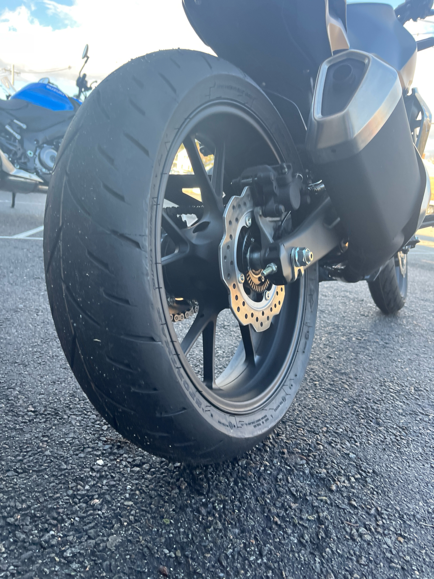 2023 Honda CB300R ABS in West Bridgewater, Massachusetts - Photo 5