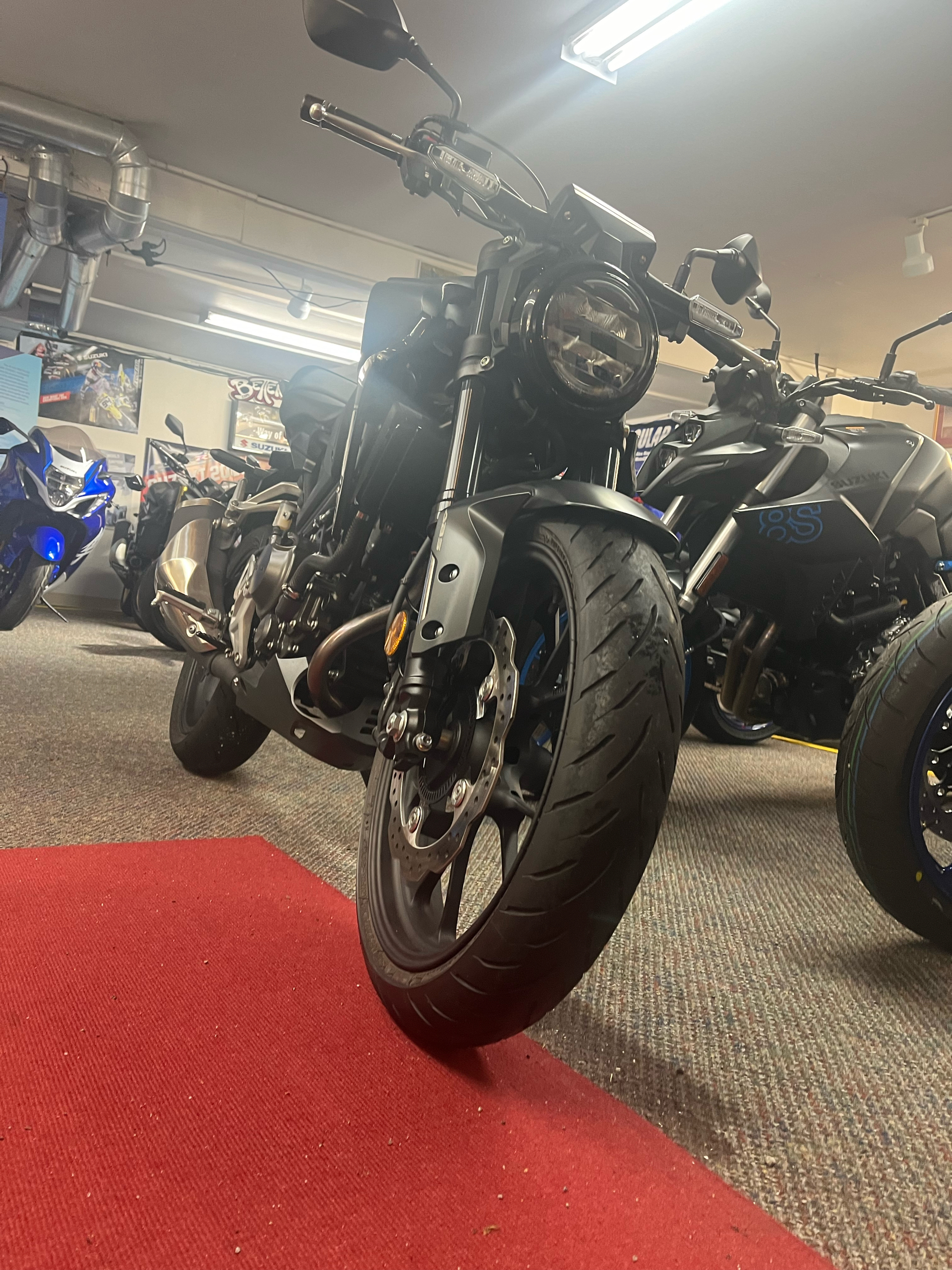 2023 Honda CB300R ABS in West Bridgewater, Massachusetts - Photo 3