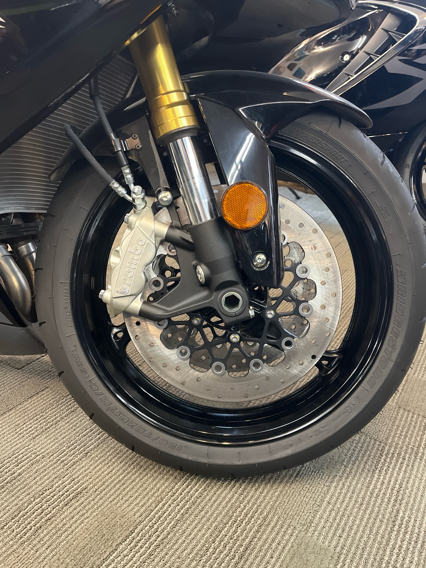 2025 Suzuki GSX-R750 in West Bridgewater, Massachusetts - Photo 3