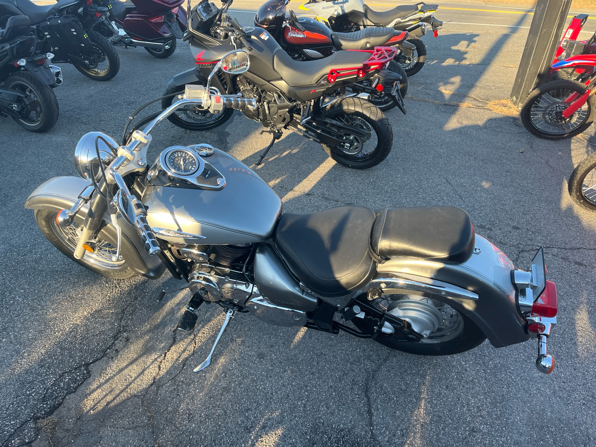 2002 Suzuki VL800 in West Bridgewater, Massachusetts - Photo 6