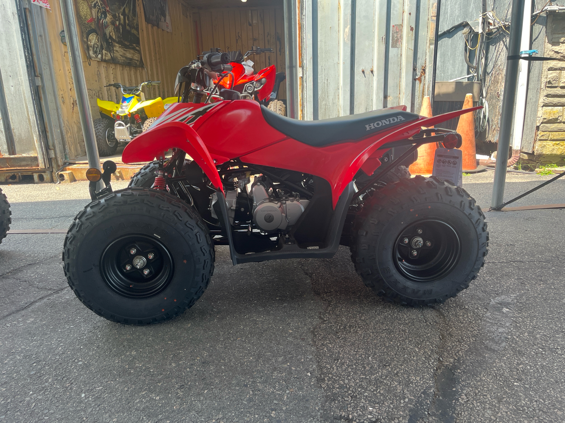 2025 Honda TRX90X in West Bridgewater, Massachusetts - Photo 1