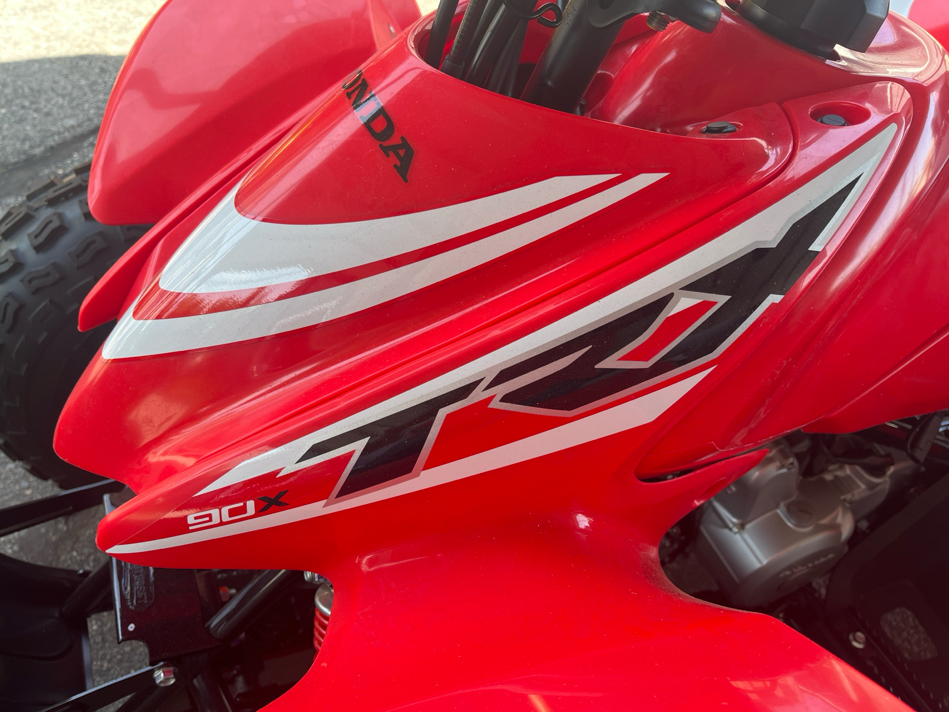 2025 Honda TRX90X in West Bridgewater, Massachusetts - Photo 2