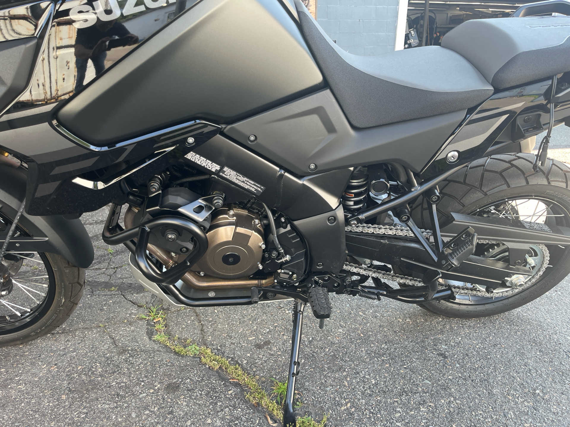 2024 Suzuki V-Strom 1050DE in West Bridgewater, Massachusetts - Photo 8