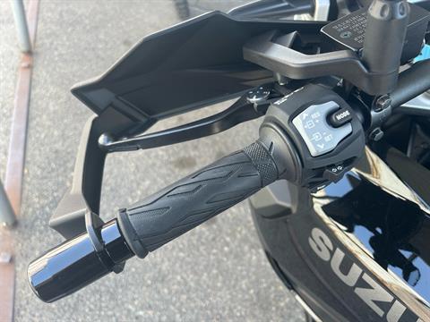 2024 Suzuki V-Strom 1050DE in West Bridgewater, Massachusetts - Photo 9