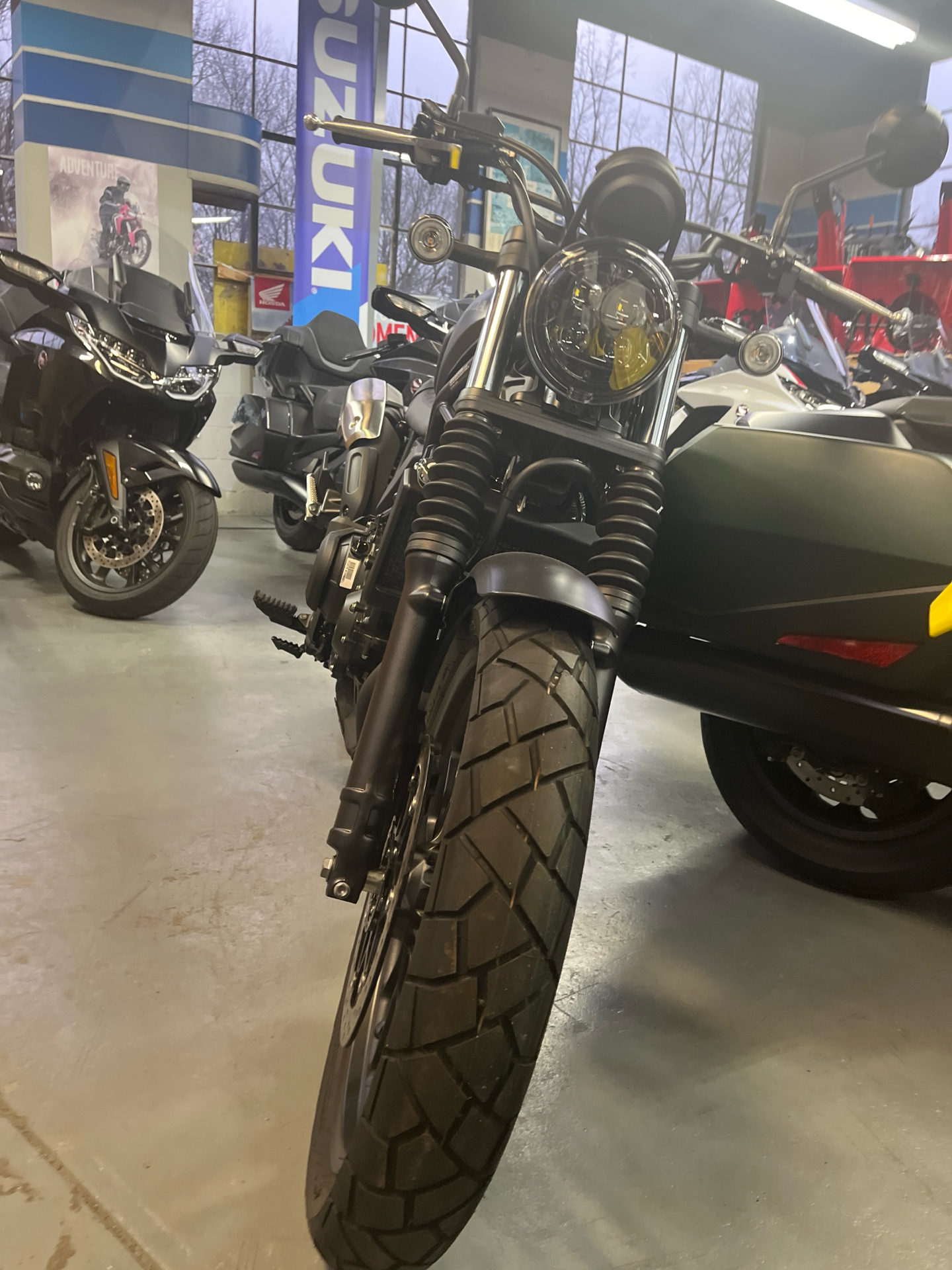 2024 Honda SCL500 in West Bridgewater, Massachusetts - Photo 4