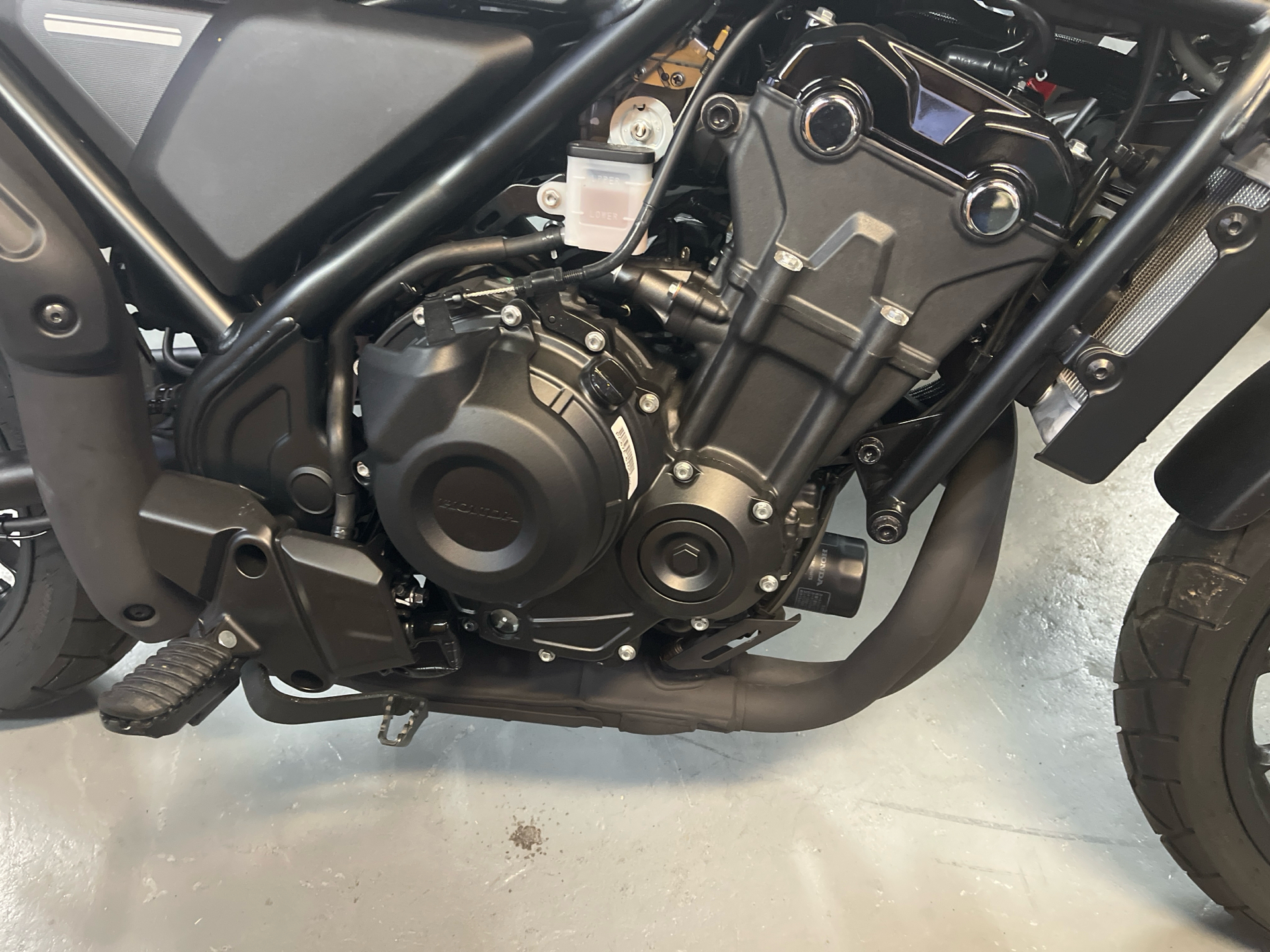 2024 Honda SCL500 in West Bridgewater, Massachusetts - Photo 5