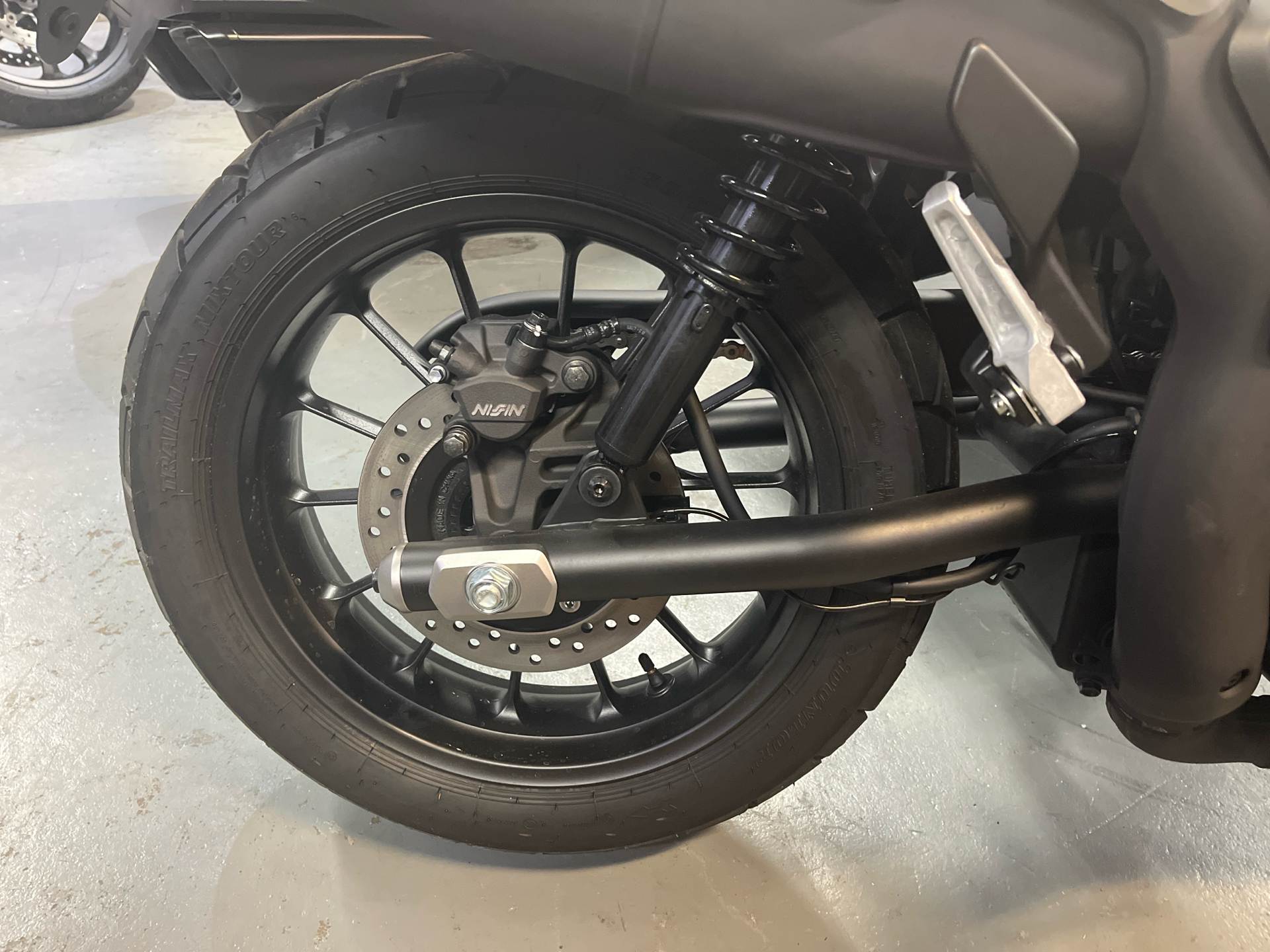2024 Honda SCL500 in West Bridgewater, Massachusetts - Photo 6