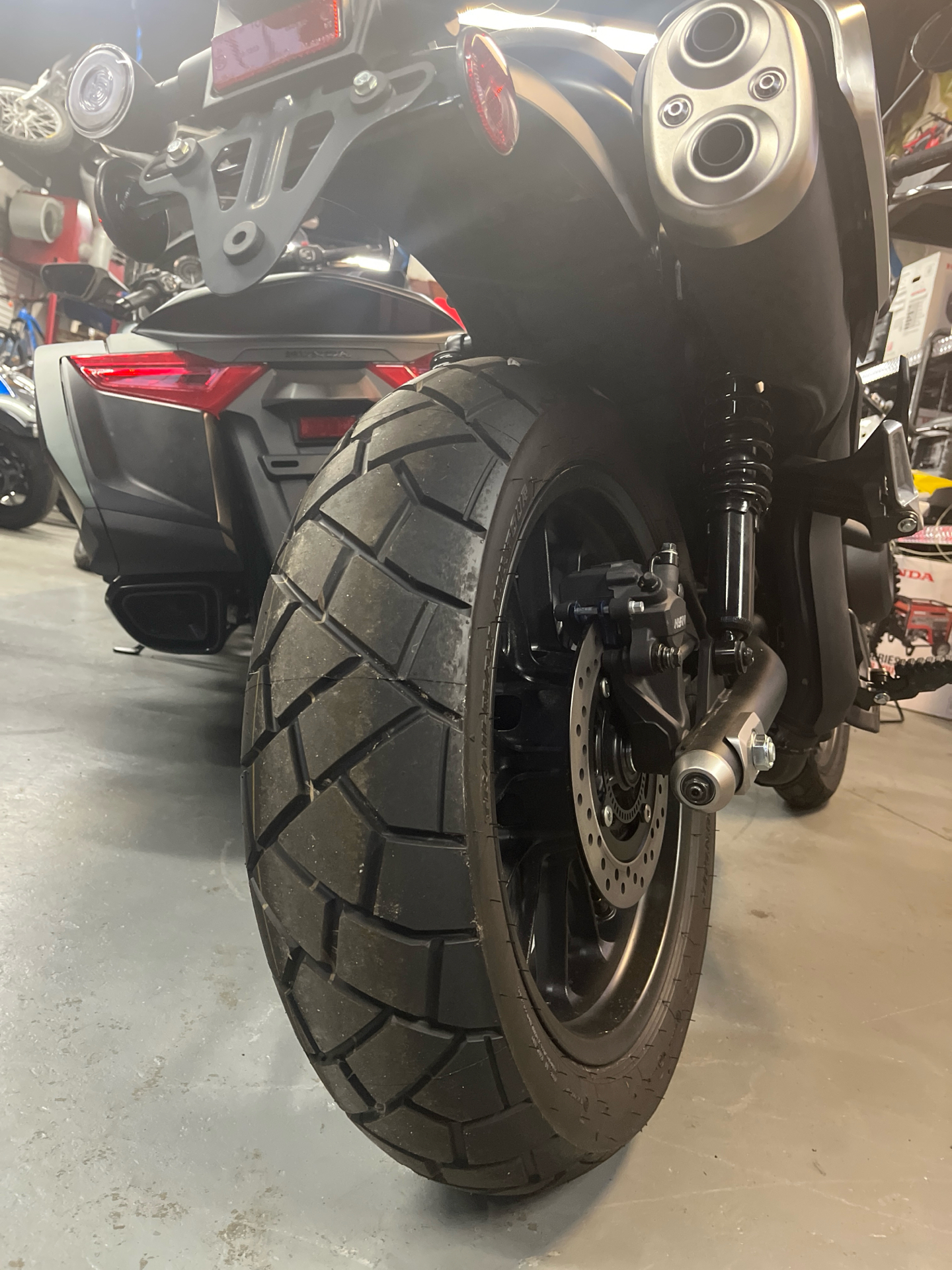 2024 Honda SCL500 in West Bridgewater, Massachusetts - Photo 7