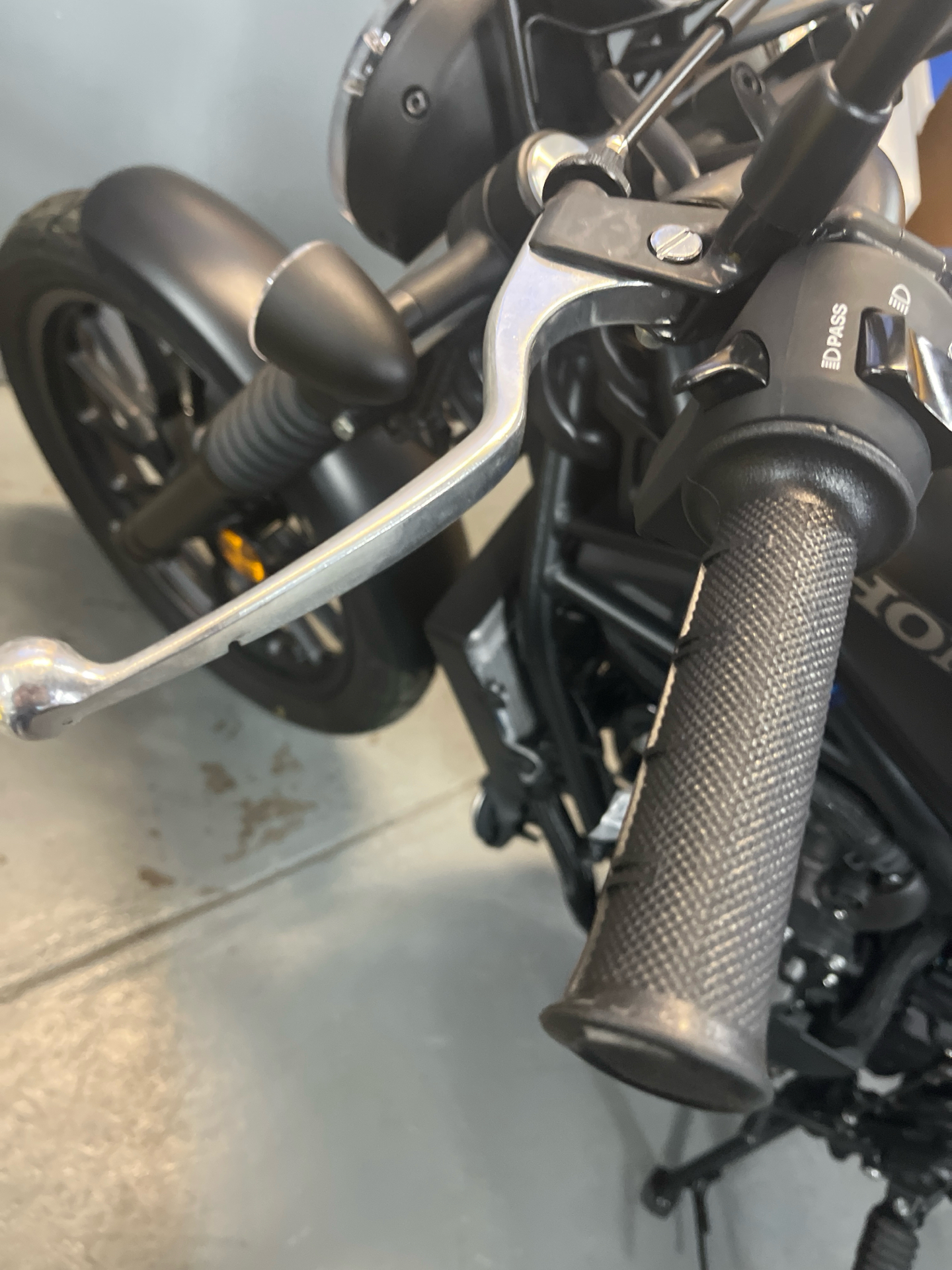 2024 Honda SCL500 in West Bridgewater, Massachusetts - Photo 11