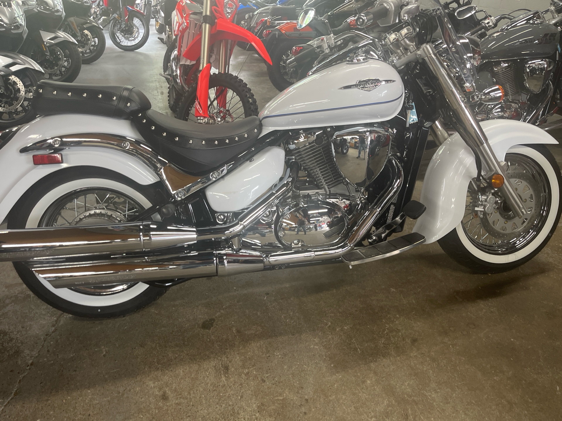 2025 Suzuki Boulevard C50T Special in West Bridgewater, Massachusetts - Photo 1