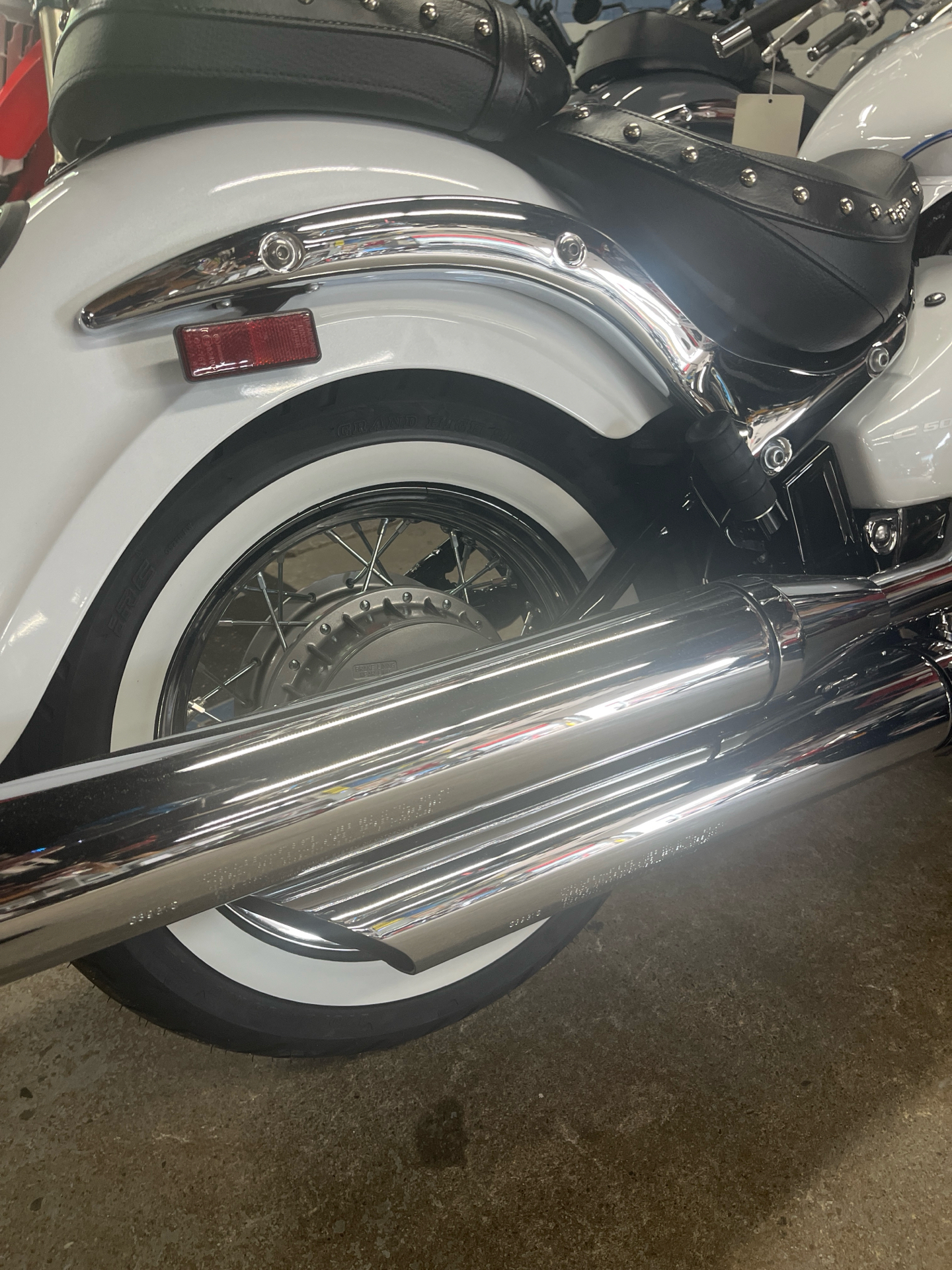 2025 Suzuki Boulevard C50T Special in West Bridgewater, Massachusetts - Photo 8