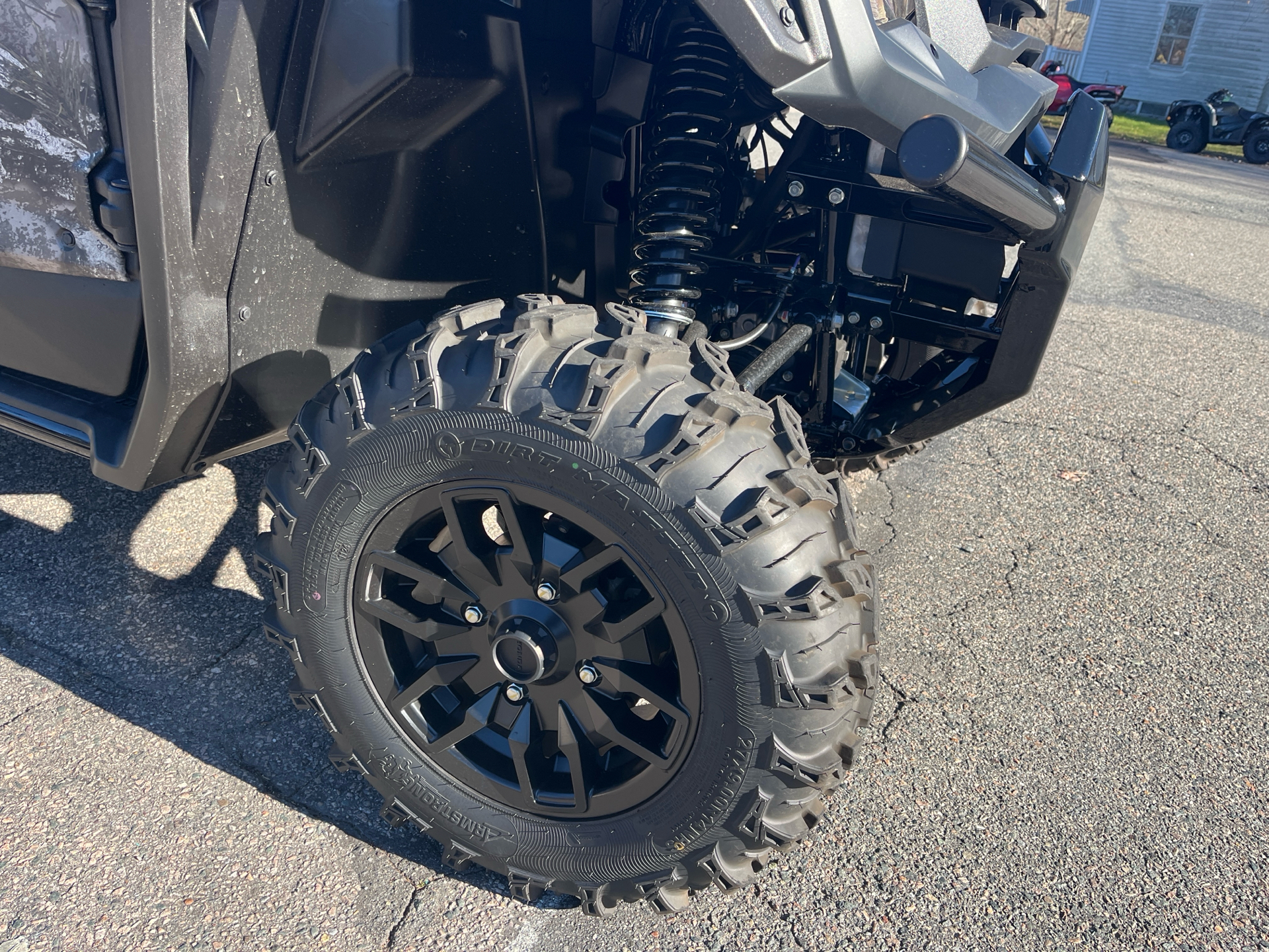 2024 Honda Pioneer 1000-6 Deluxe Crew in West Bridgewater, Massachusetts - Photo 8