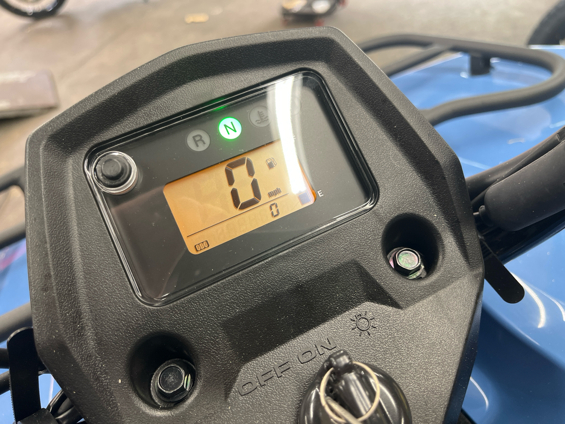 2025 Suzuki KingQuad 400ASi SE in West Bridgewater, Massachusetts - Photo 9