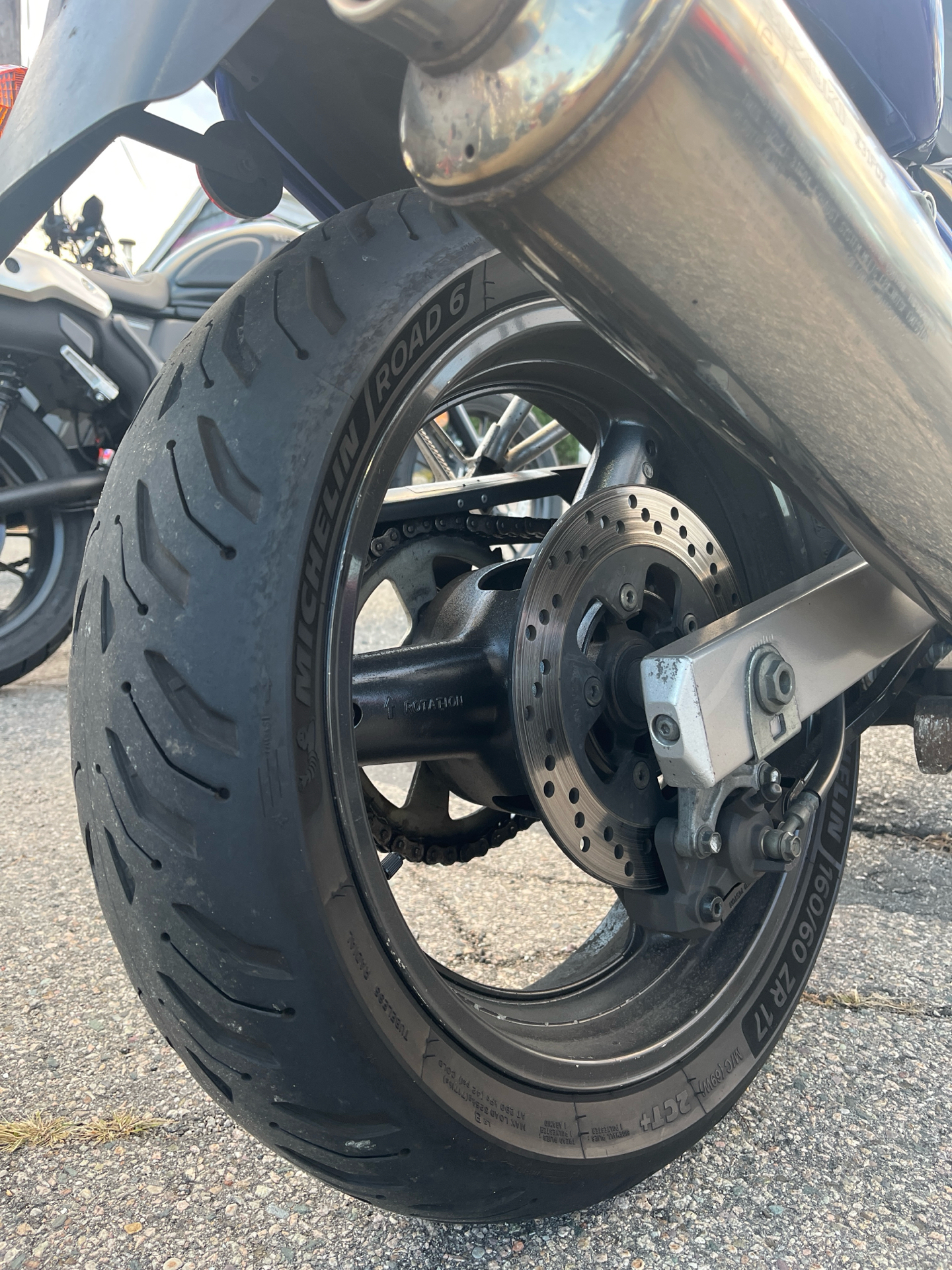 2001 Suzuki Bandit 600 in West Bridgewater, Massachusetts - Photo 7