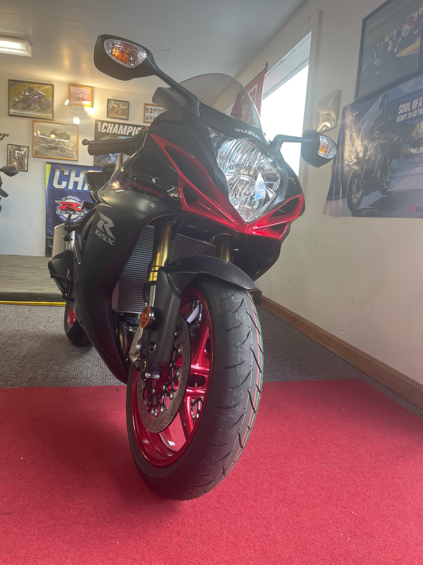 2026 Suzuki GSX-R750 in West Bridgewater, Massachusetts - Photo 7